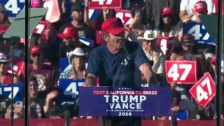 Dennis Quaid says it's 'time to pick a side' at California Trump rally - Fox News